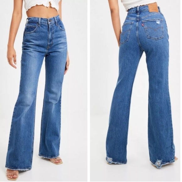 NWT Levi’s 70s High Flare Jeans from Aritzia 28x 32 - Picture 1 of 5